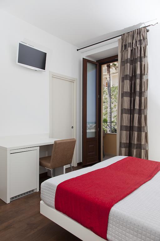 Iamartino Quality Rooms テルモリ 部屋 写真